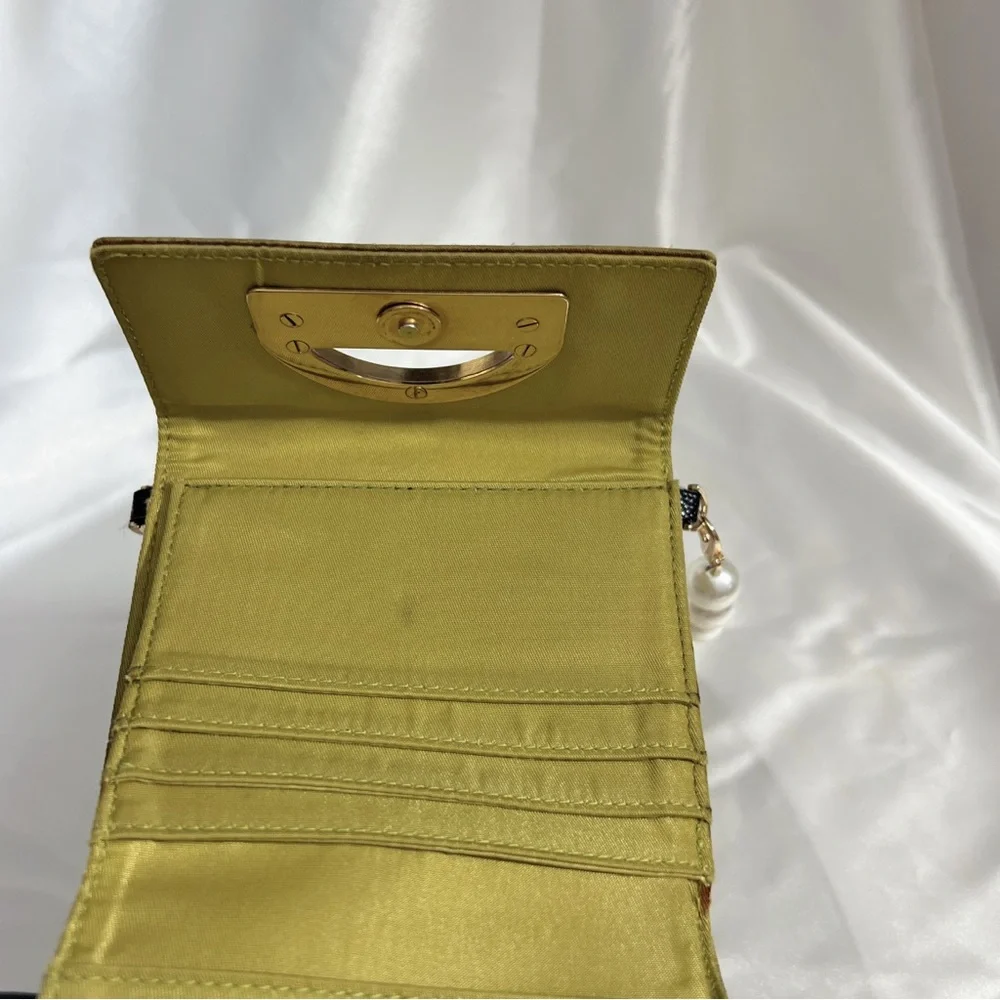 Authentic💚Dior wallet.Green